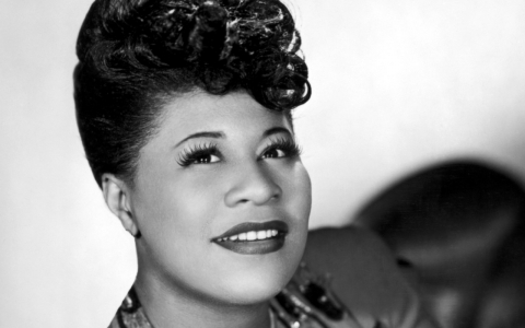 Ella Fitzgerald, Grande Chanteuse de Jazz Américaine (chronique Annick Ollivrin) 